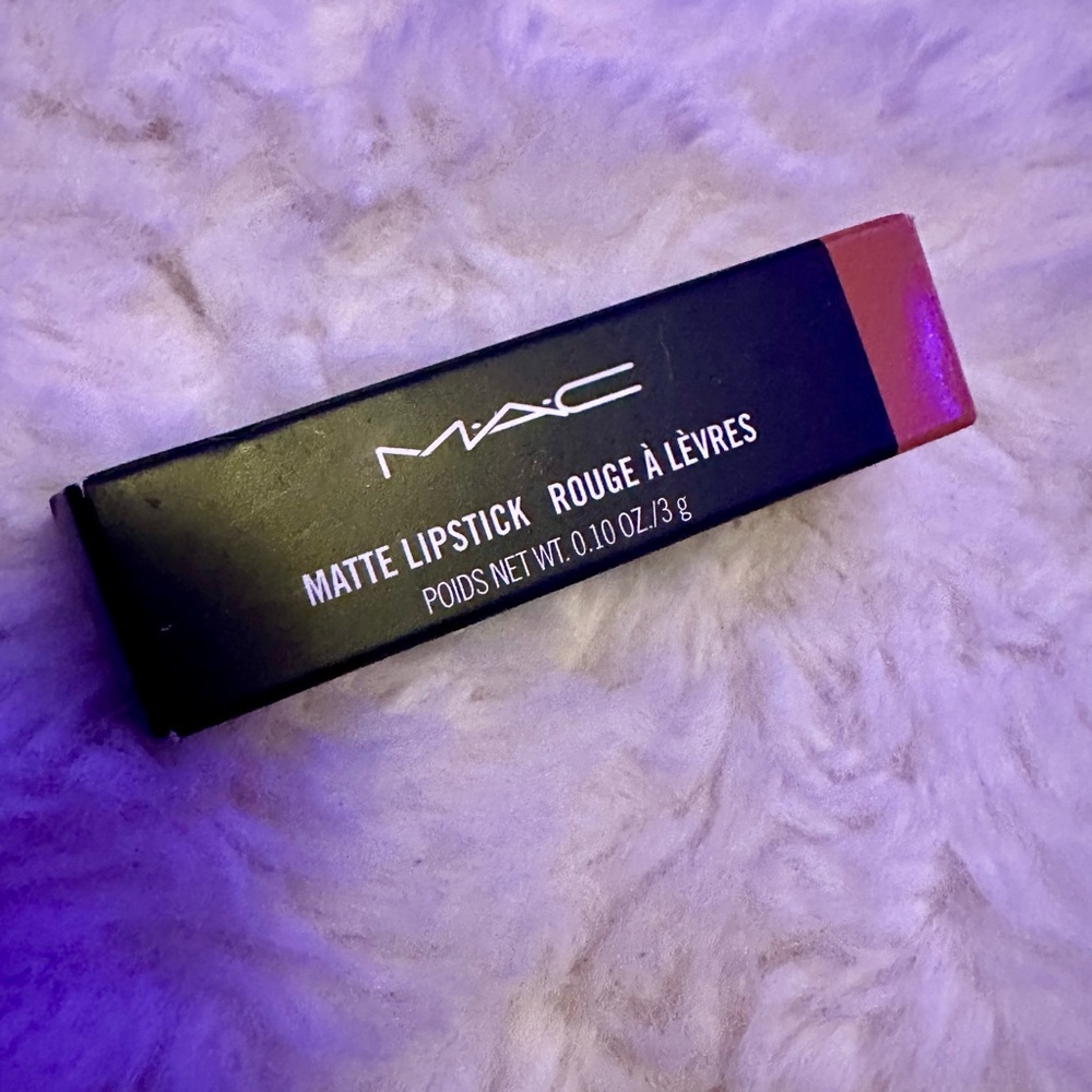 MAC Cosmetics Matte Lipstick - Velvet Teddy